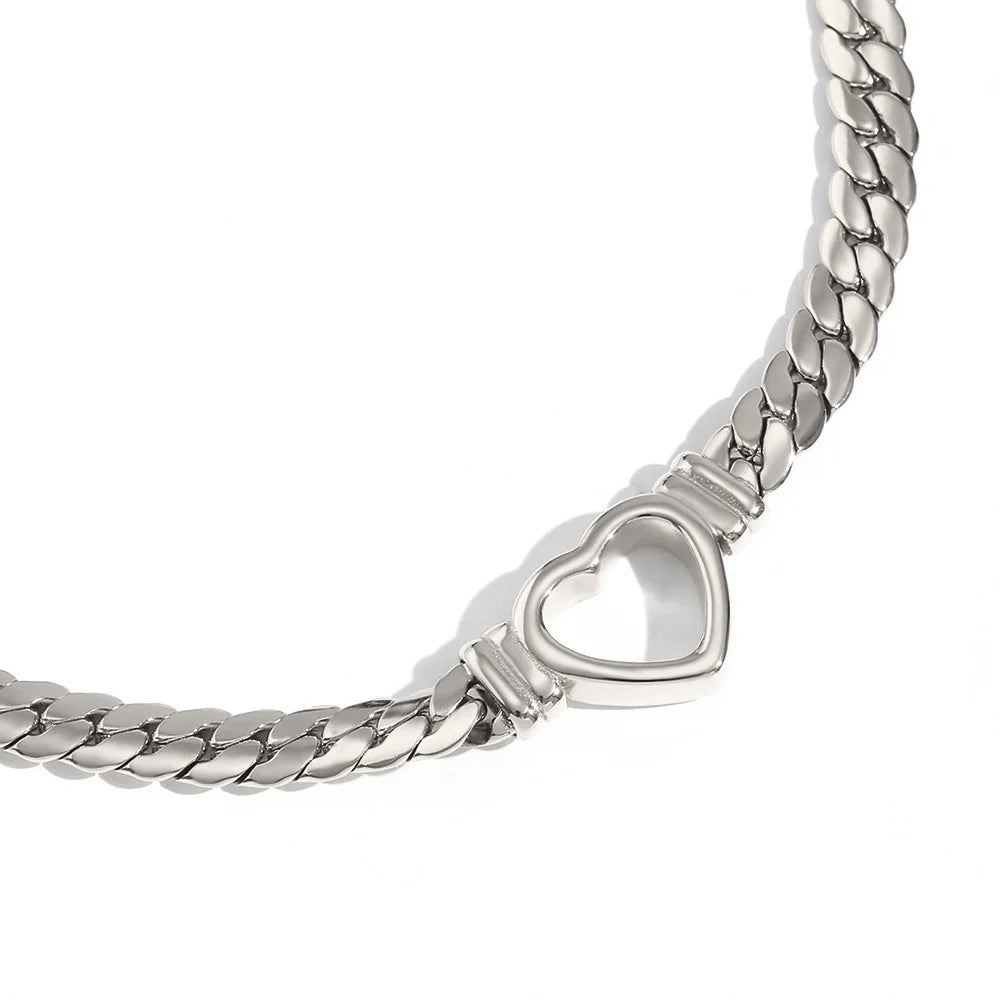 Heartlock Chain Choker