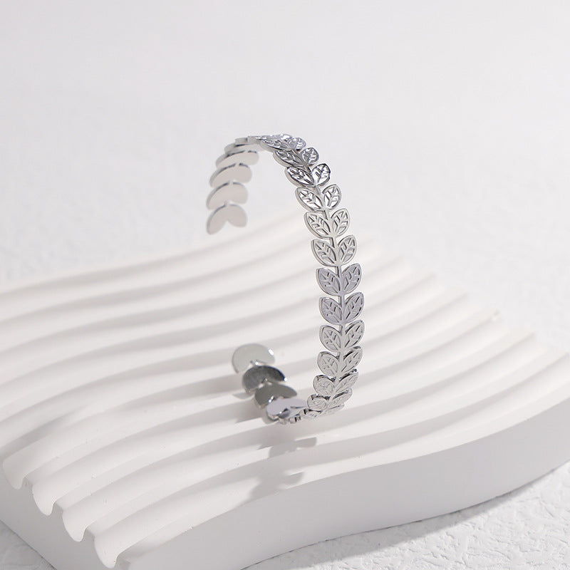 Leaves Bangle